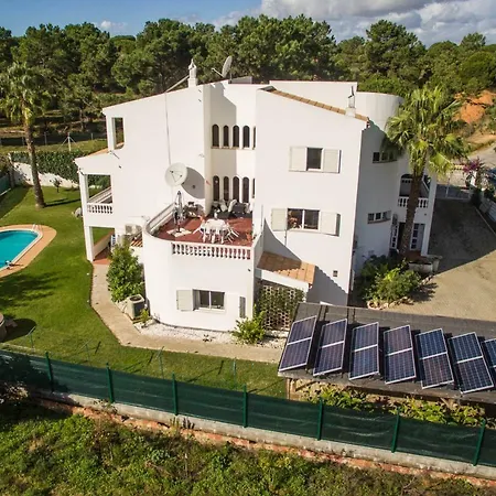 Semesterbostad Mccaigs Holiday Albufeira